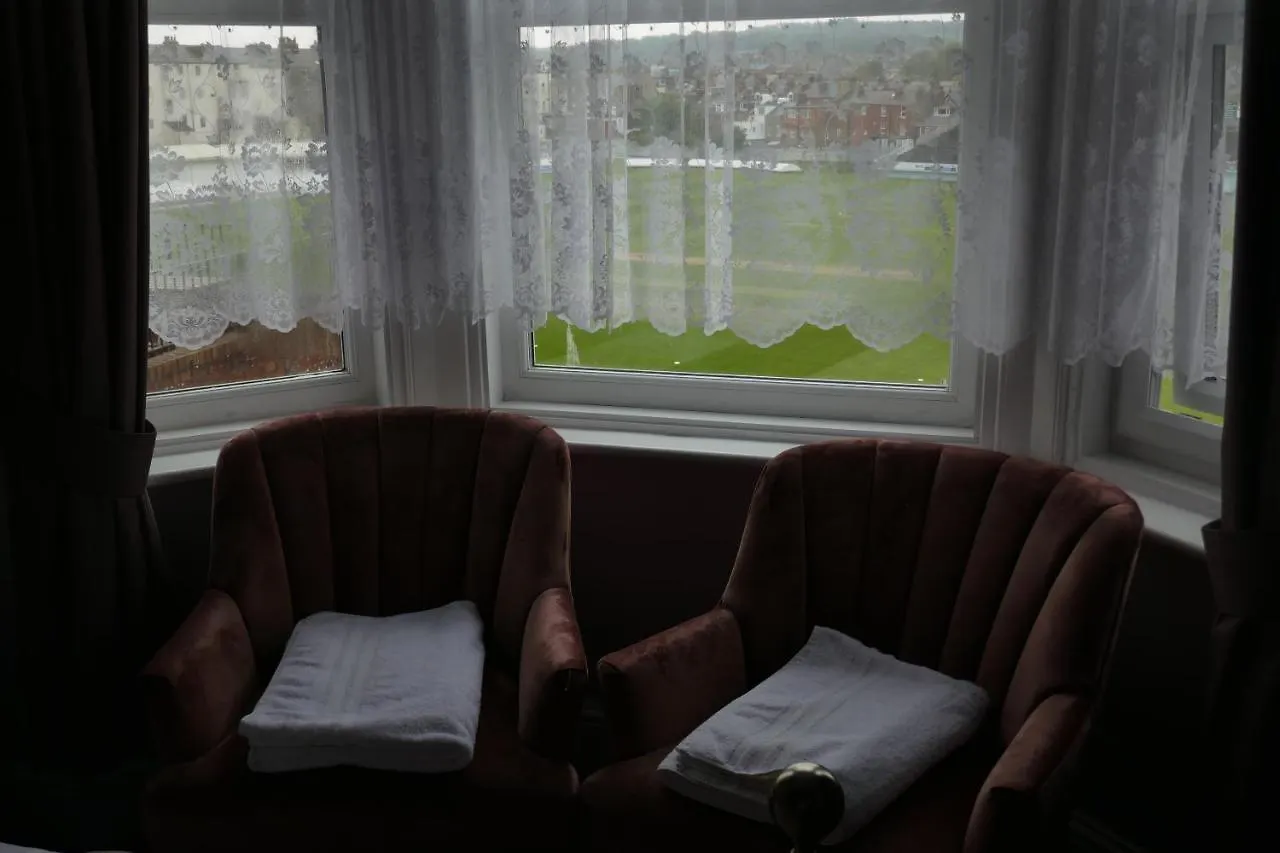 The Boundary Bed & Breakfast Scarborough